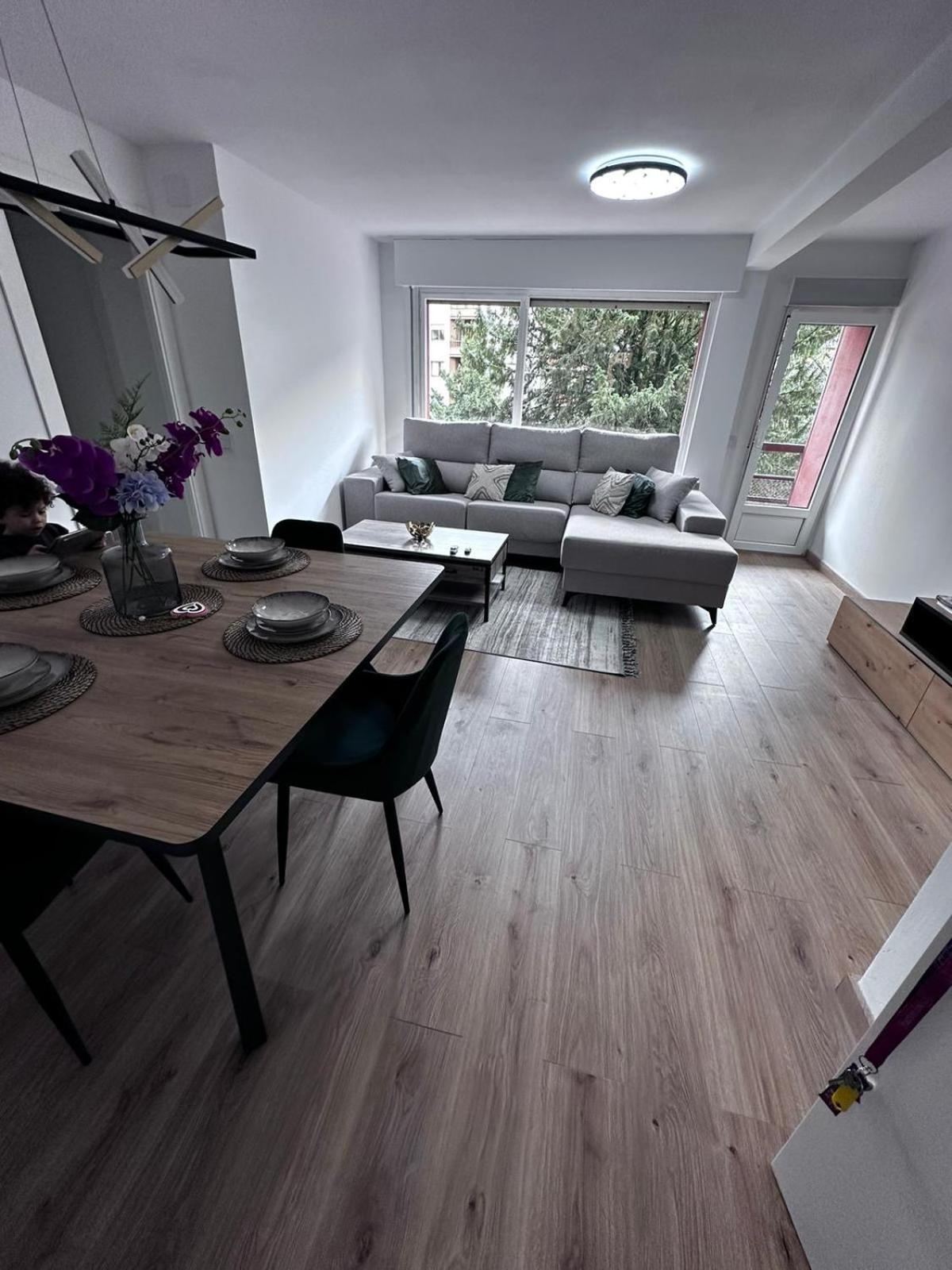 Dh Apartamento Turistico Onís エクステリア 写真